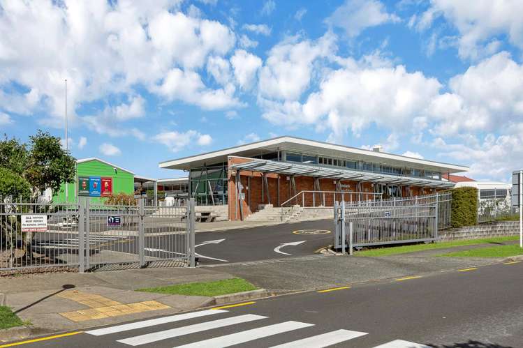 44/2 Armoy Drive East Tamaki_25