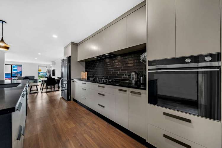 5 Emerald Avenue Rosehill_11