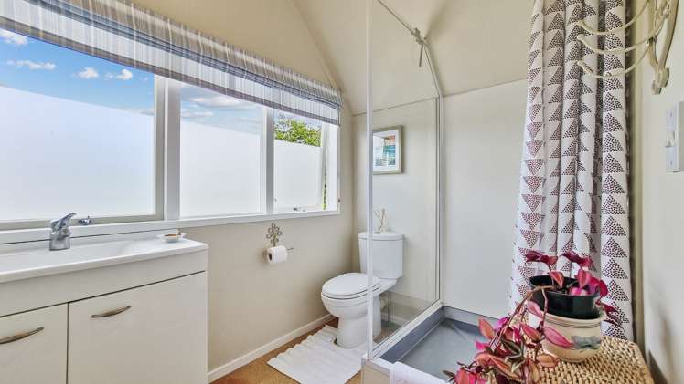 7 Mahana Place Springfield_15