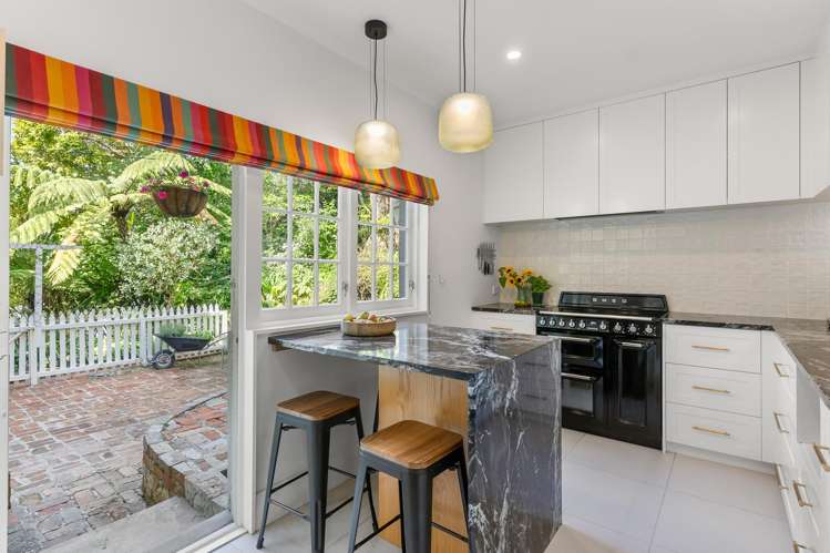 112 Karori Road Karori_9