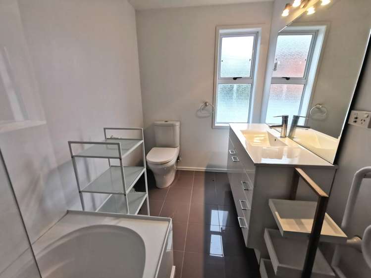 1/37 Richard Farrell Avenue Remuera_13