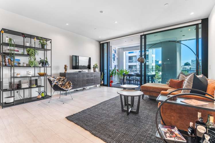 202/223D Green Lane West Epsom_6