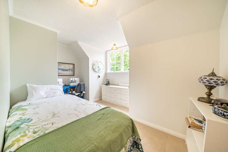 439 Fergusson Drive Heretaunga_10