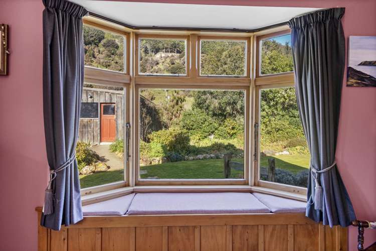 1287 Okains Bay Road Okains Bay_9