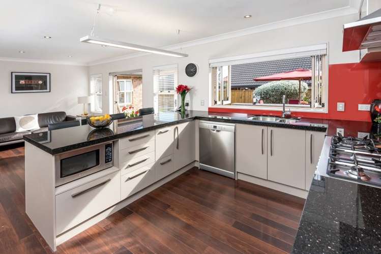 19 Newbliss Crescent East Tamaki Heights_7