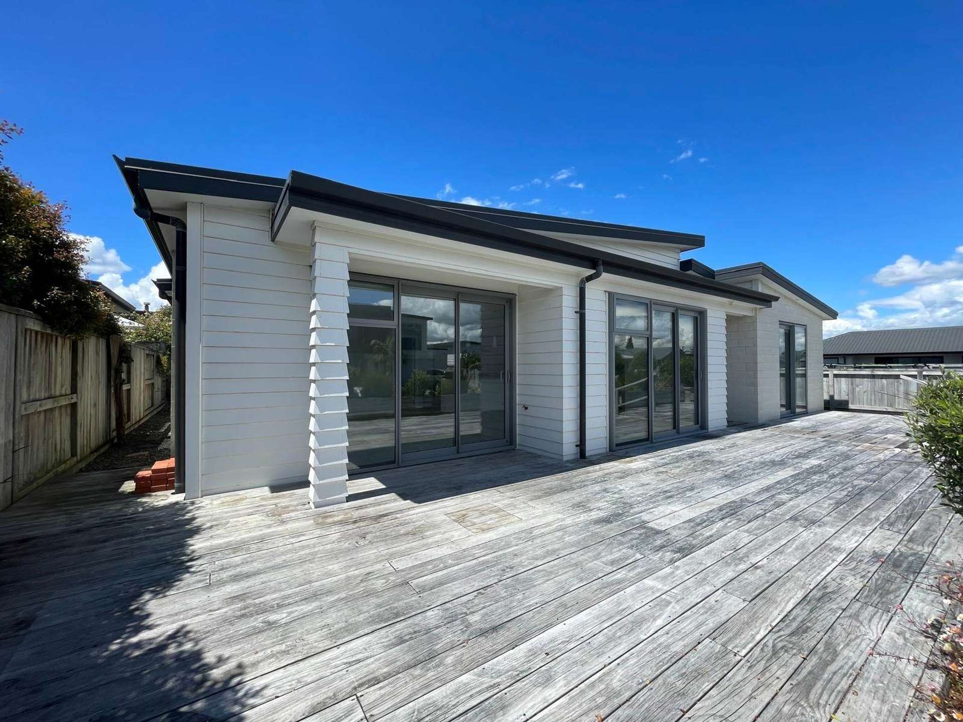 15 Hugo Way Papamoa Beach_0