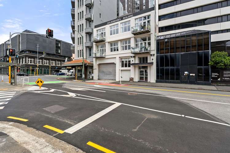 19/178 Wakefield Street_0