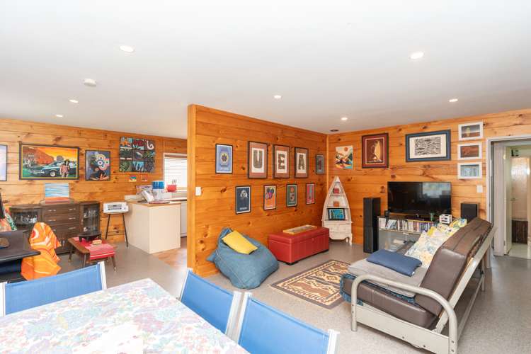 16 Oregon Crescent Glenview_12