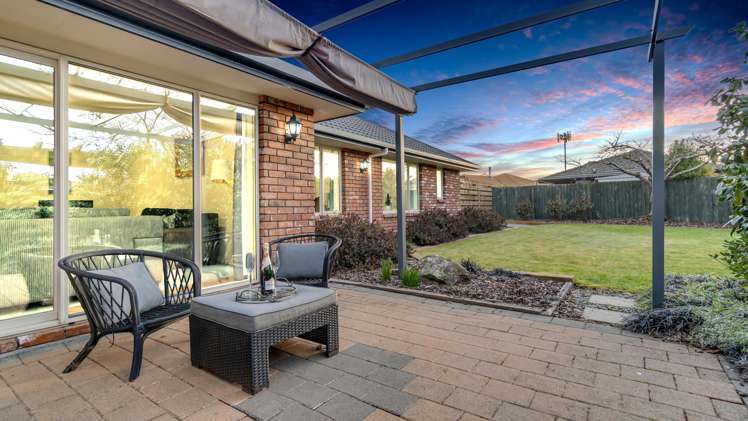 4 Paget Drive Woodend_11