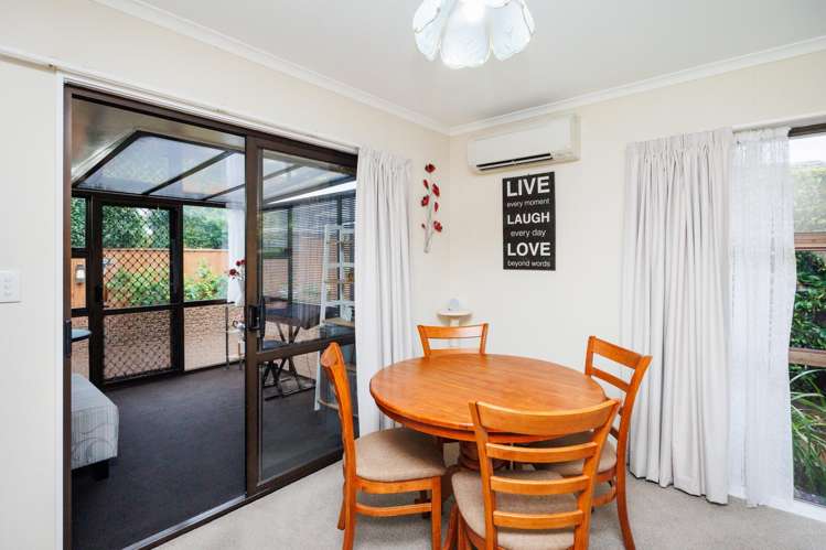 1/11 Woodfield Avenue Roslyn_2