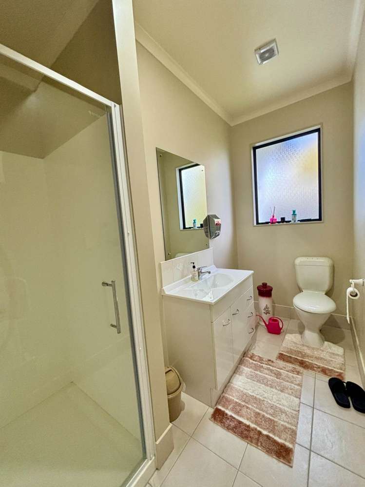 37 Crossandra Drive Mangere_12