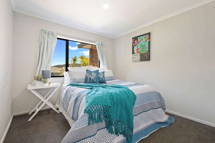 9 Shah Place Glen Eden_13