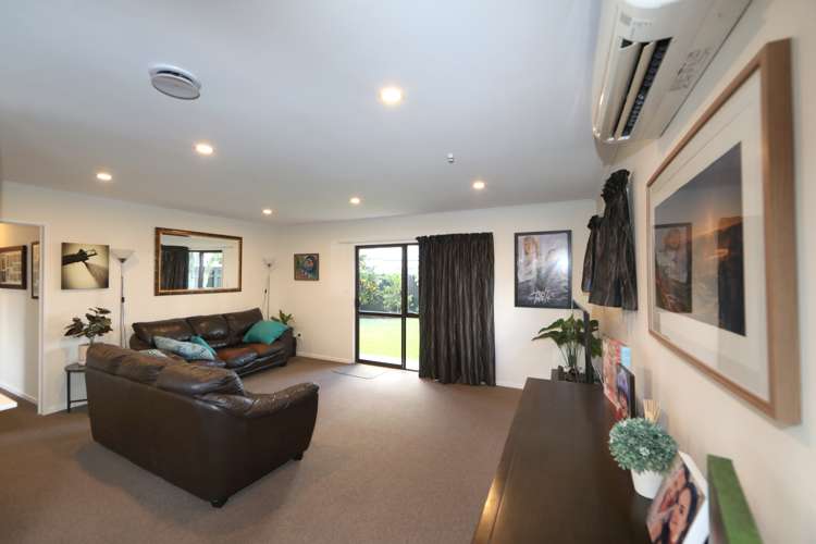 811b Cook Place Raureka_8