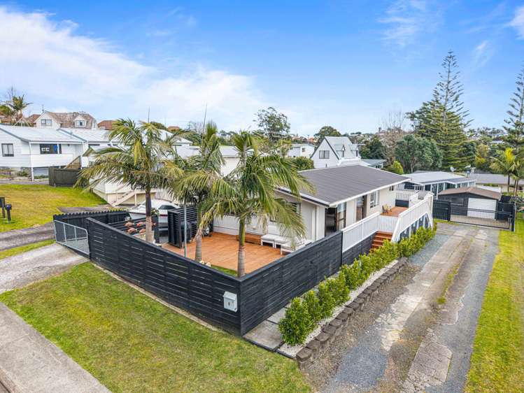 8 Dobell Road_0