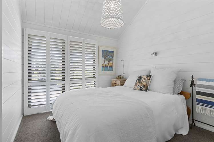 5 Claxton Avenue Pauanui_12