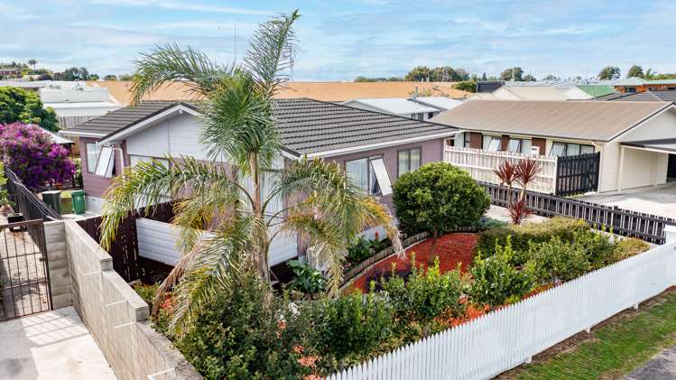 16 Jasmine Avenue Dinsdale_17