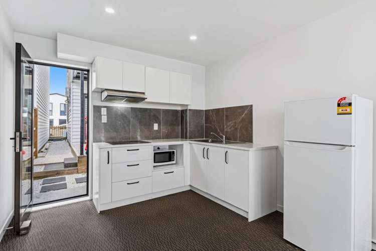 31 Survila Street Takanini_14