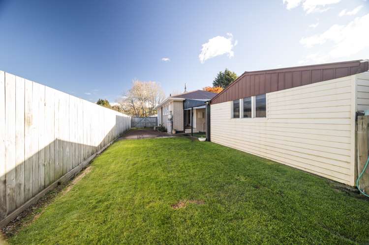 29 Pandora Avenue Westbrook_17