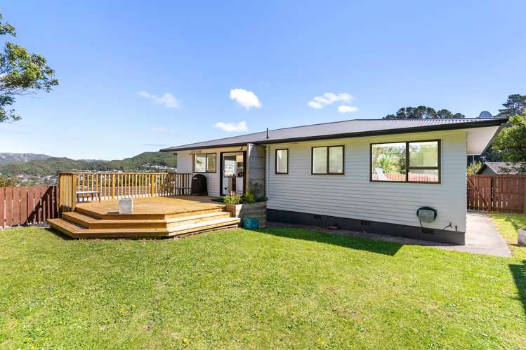 34 Percy Dyett Drive Karori_11