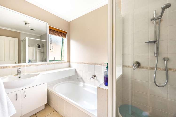4 Craiburn Street Ranui_10