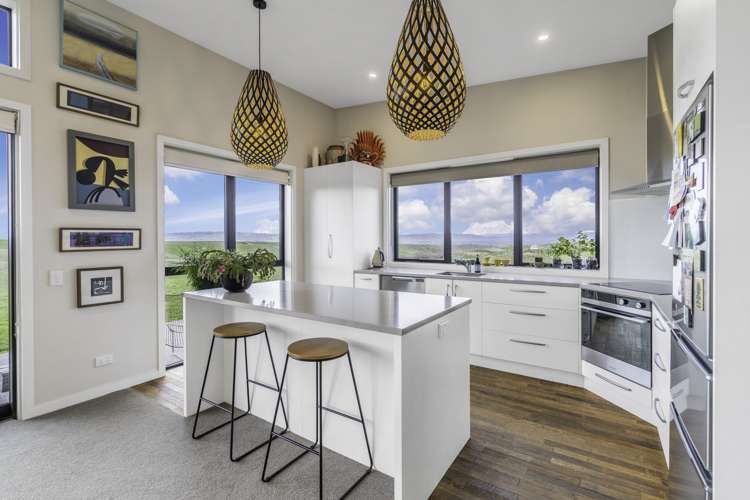 51 Pihoihoi Road Waikerikeri_11