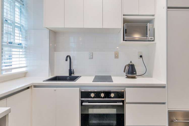 2f/182 Federal Street Auckland Central_9