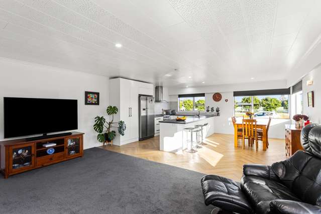 411 Racecourse Road Hargest_2
