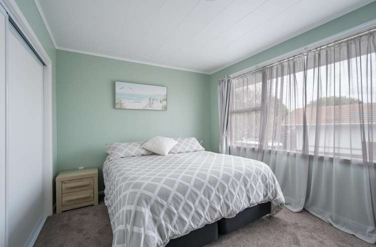 11 Norwich Street Stoke_17