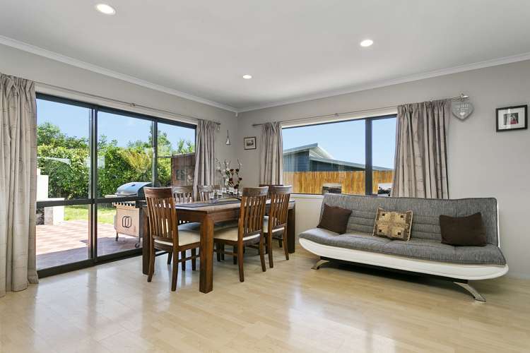 23 Brompton Close Richmond Heights_5