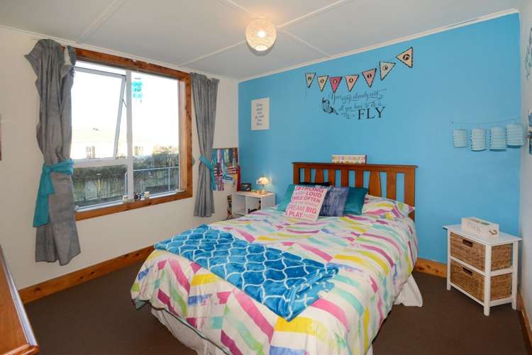 110 Back Road Milton_13