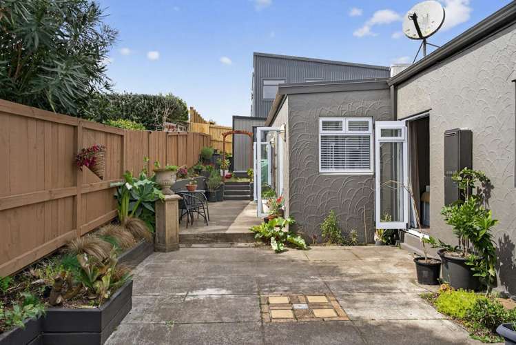 3 Yatton Street Greerton_25