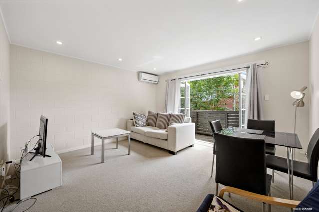 2/30 Don Croot Street Morningside_4