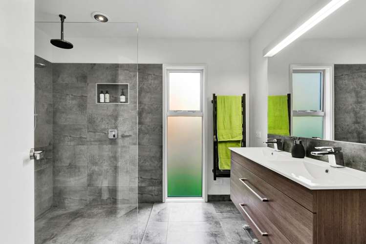 73 Hine Street New Plymouth Central_15