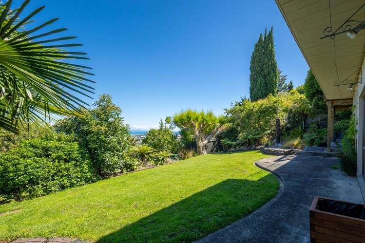 32 View Mount Stoke_22