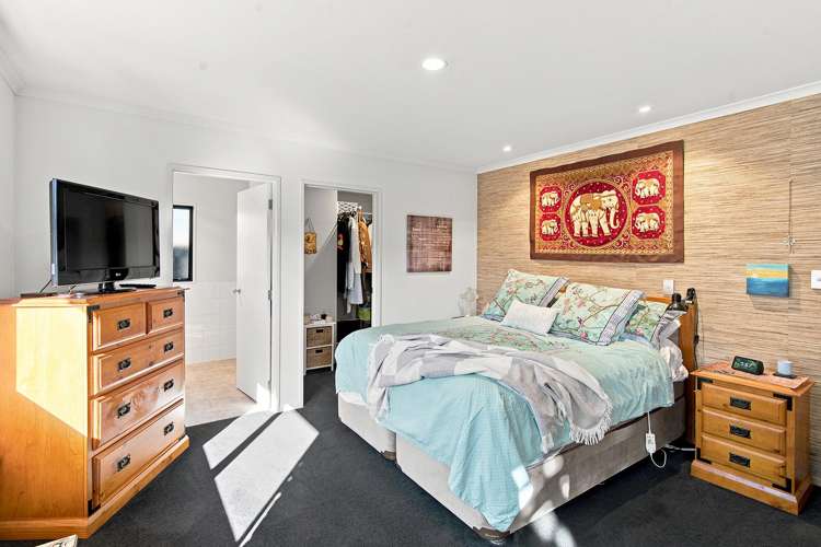 32 Aranui Drive Papamoa Beach_15