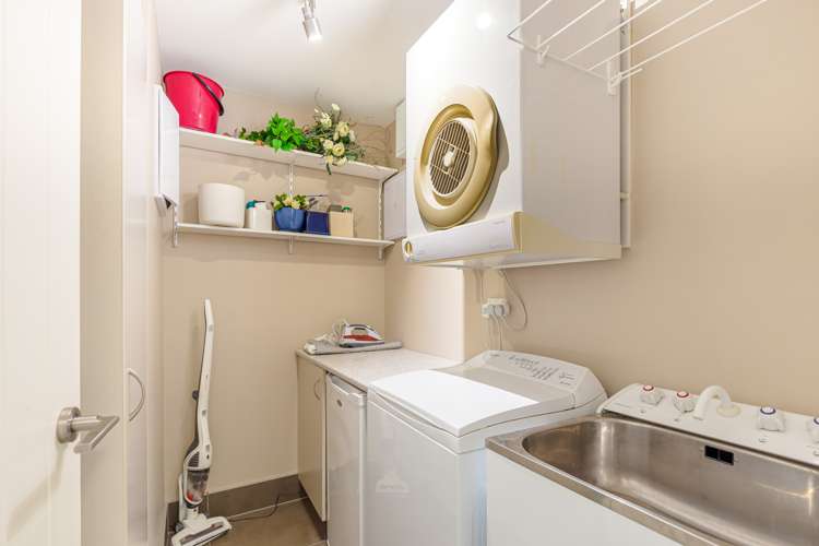 33 Parkside Drive Orewa_21