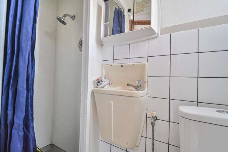 407 Montgomery Street Raureka_22