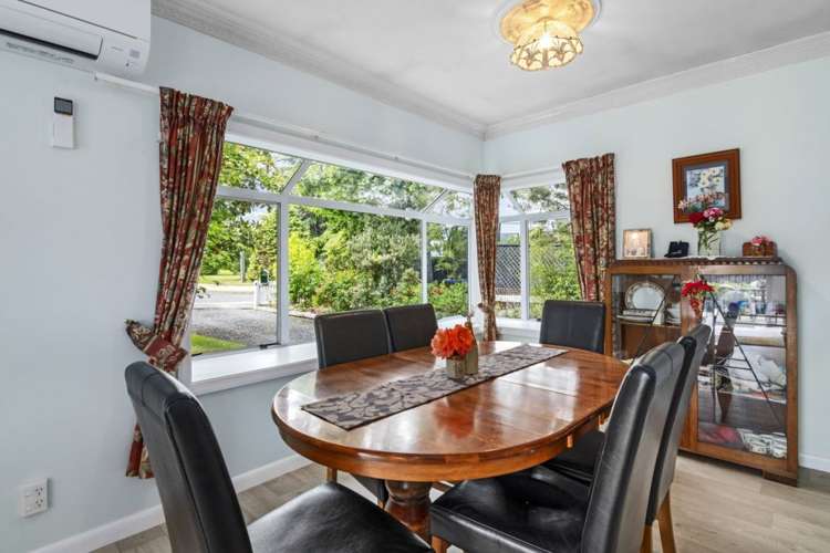 12 Neale Avenue Stoke_5