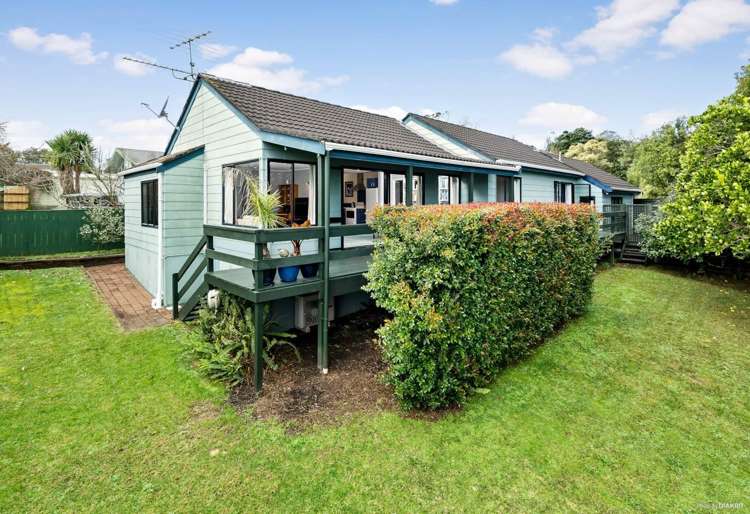 13 Sunward Rise Glenfield_0