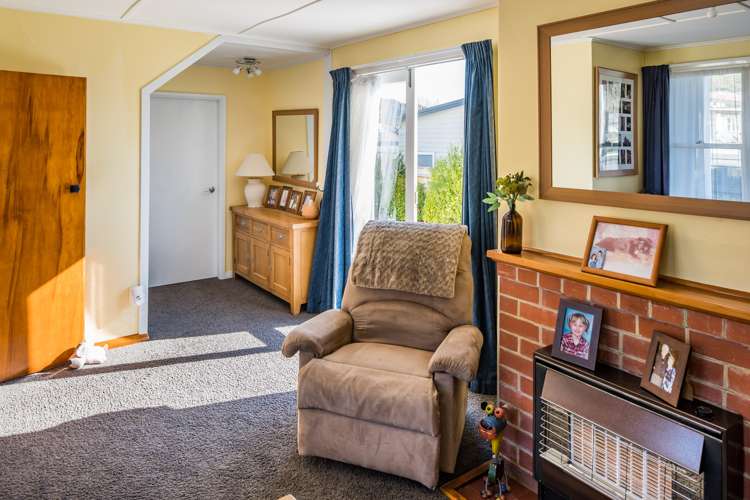 209b Waddington Drive Naenae_3