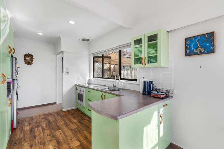 67 Hargood Street Woolston_10