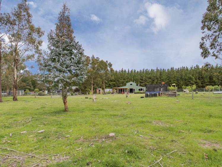 110 Worlingham Road West Eyreton_24