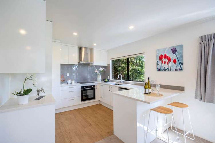 2/73 Bond Crescent Forrest Hill_8