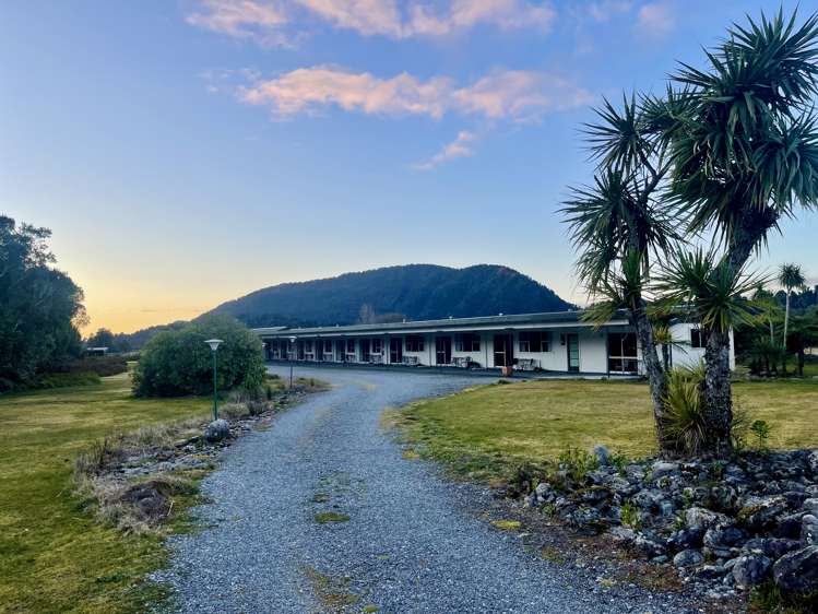 2830 Franz Josef Highway Franz Josef Glacier_7