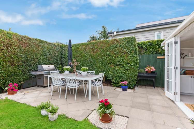 1/26 Patuone Avenue Devonport_4