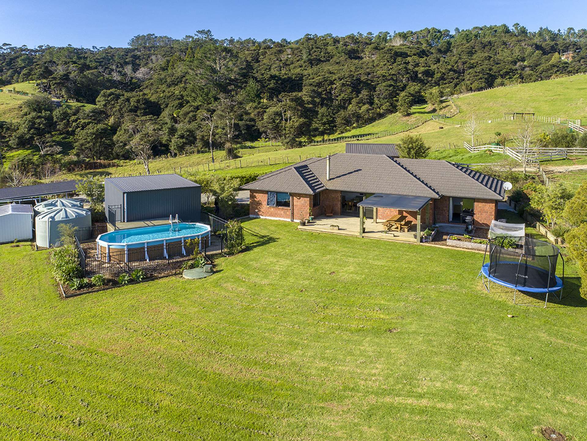 65c Manuka Grove Helensville_0