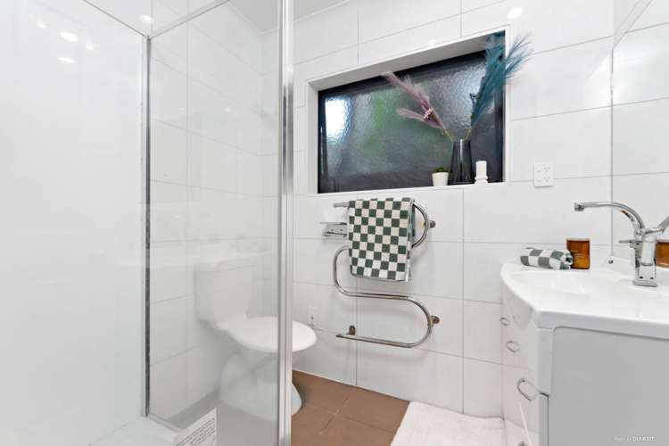 4a Kaponga Crescent New Lynn_12