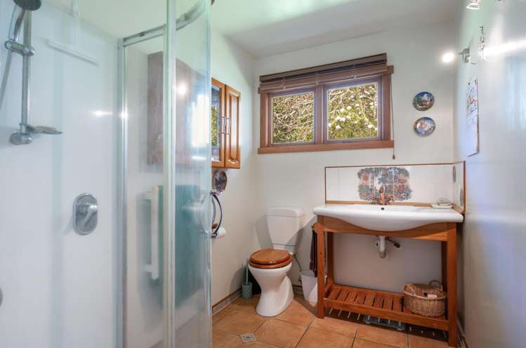 57 Aldourie Road Brightwater_19