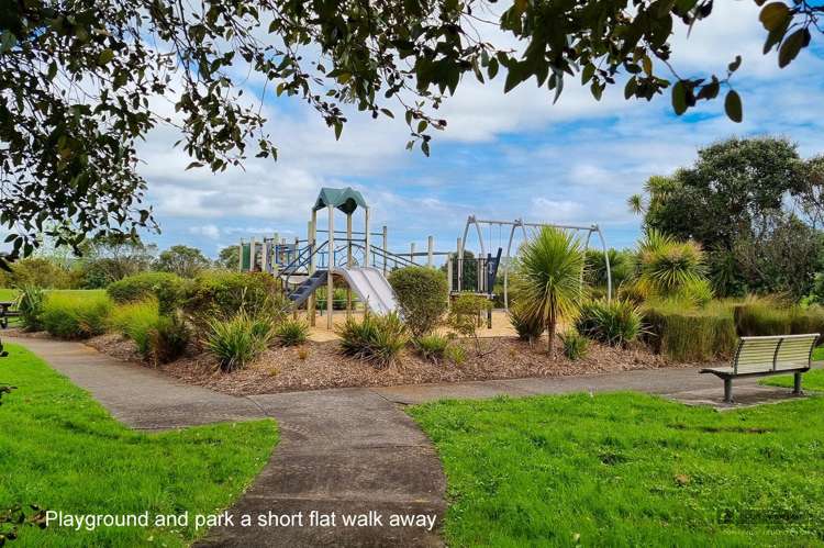 1/32 Parakai Avenue, Parakai Helensville_16