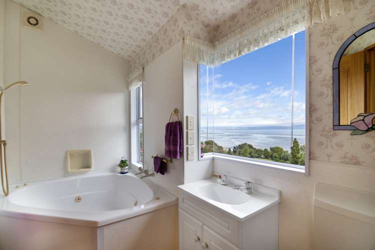 48 Wastney Terrace Marybank_25